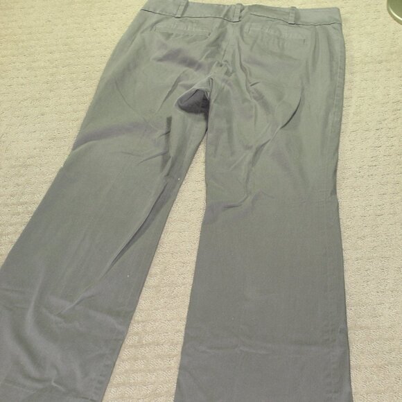 Ann Taylor Signature Women's 10 Grey Chino Wide Leg Pants - Picture 2 of 6
